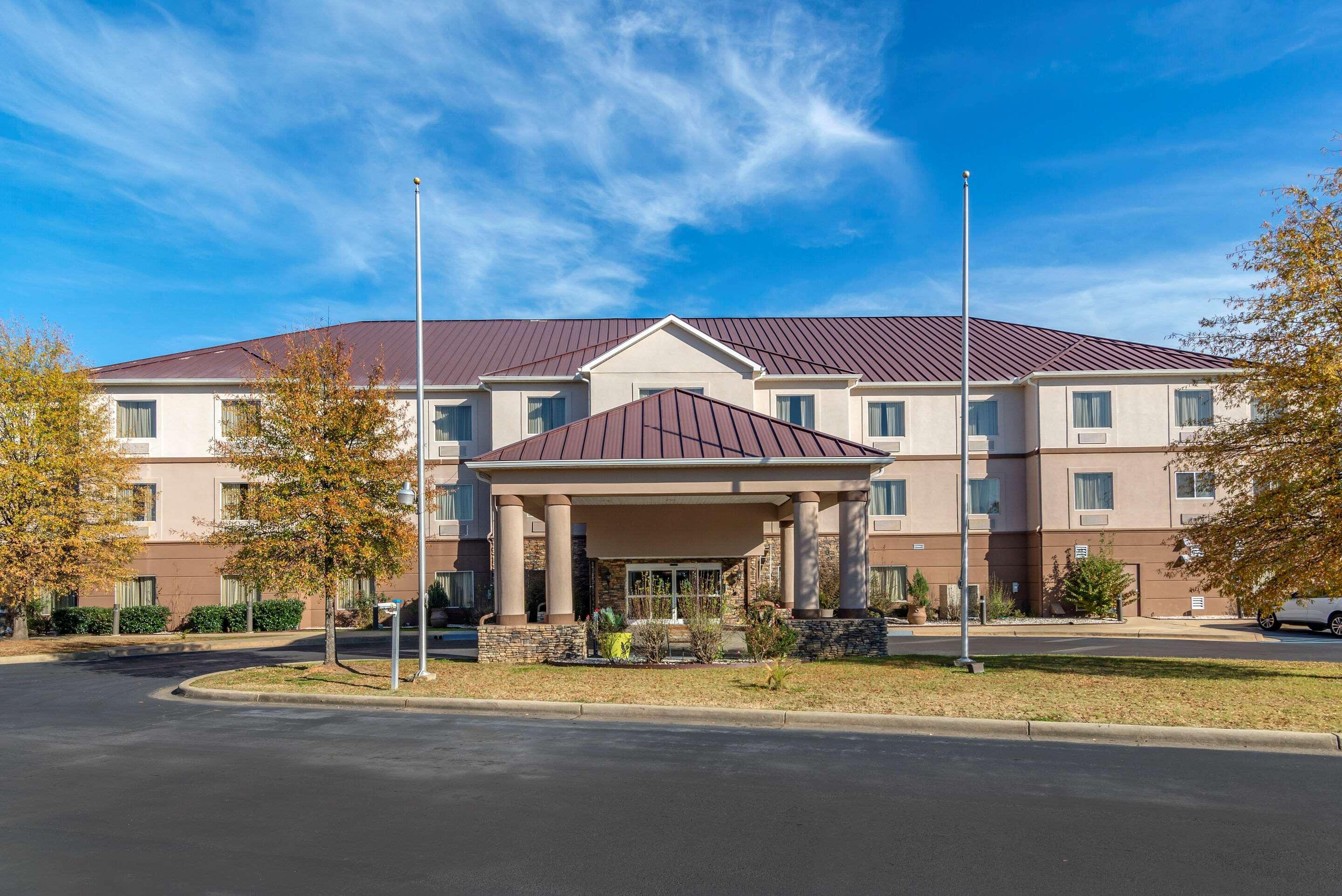 Comfort Suites Montgomery East Monticello Dr Exterior photo