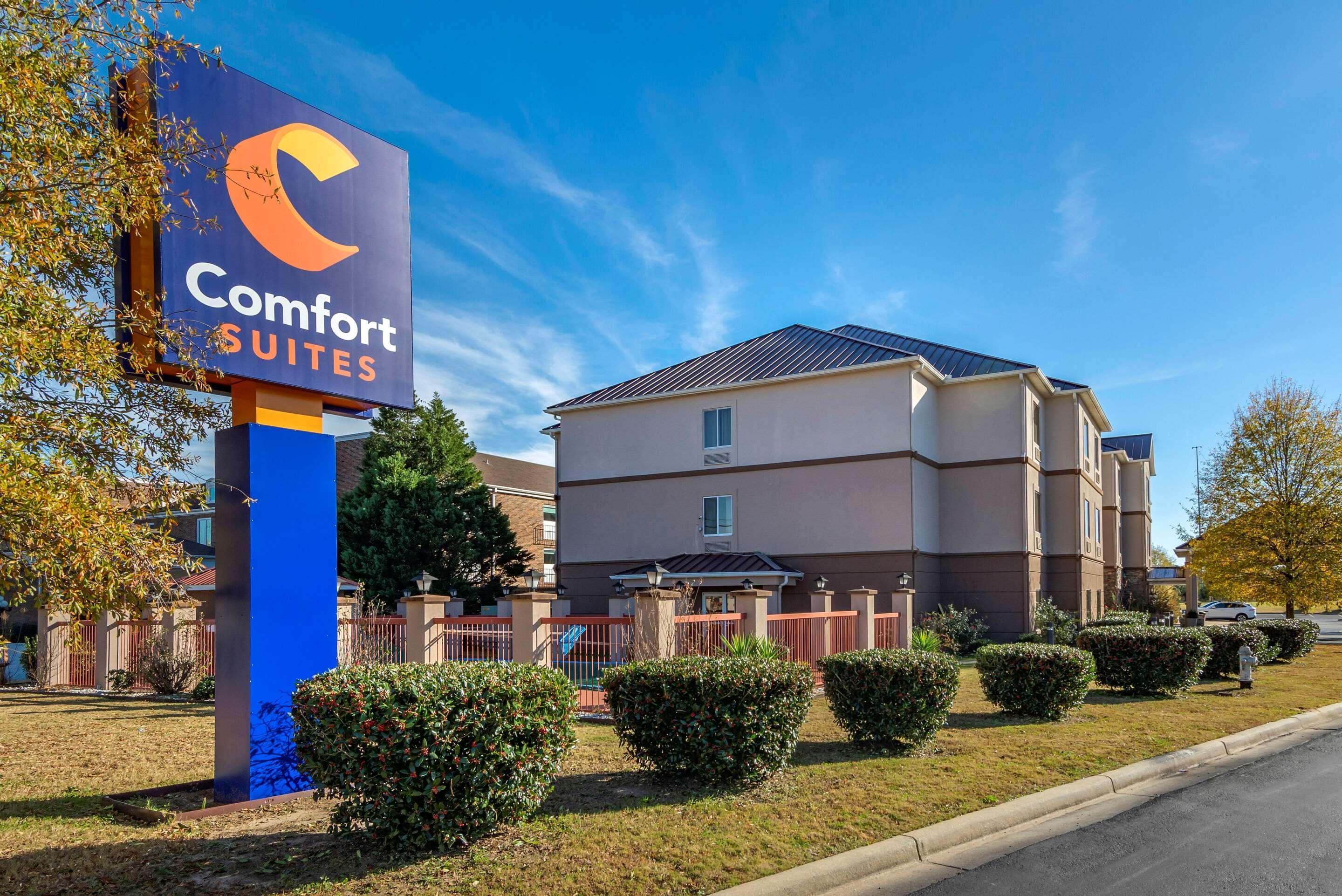 Comfort Suites Montgomery East Monticello Dr Exterior photo